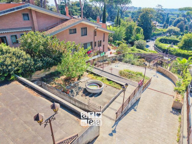 Villa in vendita a Roma