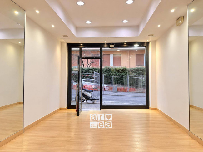 Locale commerciale in affitto a Roma