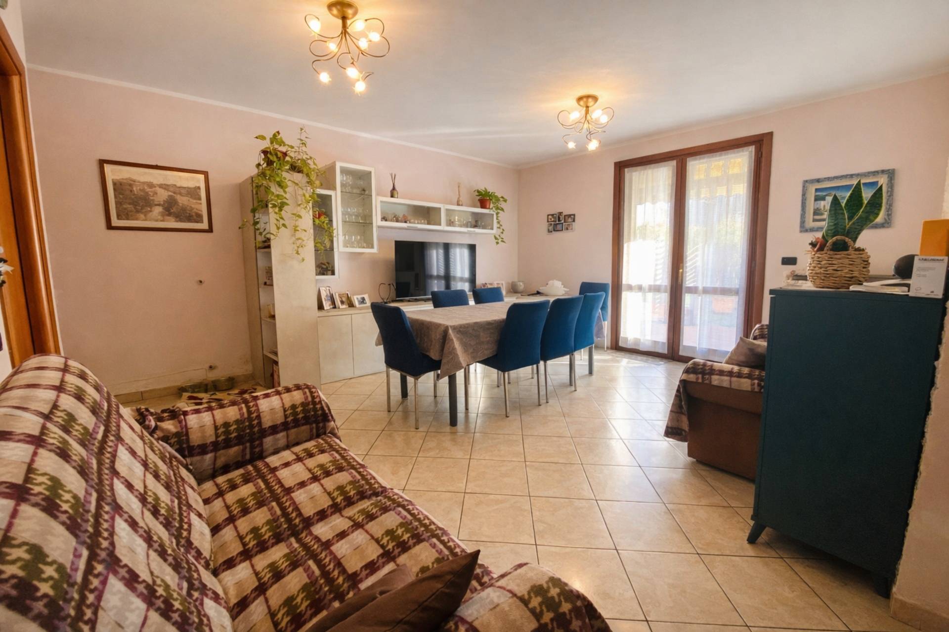 Trilocale in Vendita a Poggio Rusco, 139'000&euro;, 98 m²