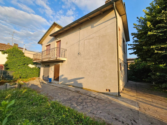 Casa Singola in vendita a Medolla