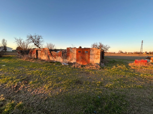 Terreno Edificabile in vendita a Mirandola