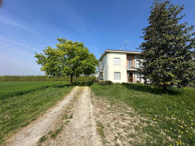 Porzione di Casa in vendita a San Possidonio