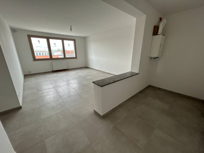 Appartamento al 3° Piano in vendita a Poggio Rusco