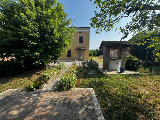Villa Singola in vendita a Concordia sulla Secchia