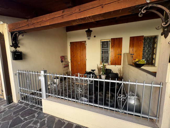 Villetta a Schiera in vendita a San Felice sul Panaro