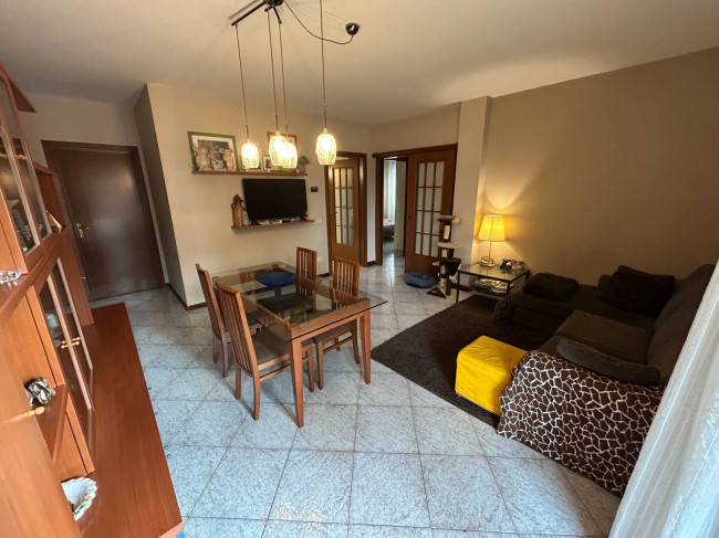 Appartamento al 1° Piano in vendita a Mirandola