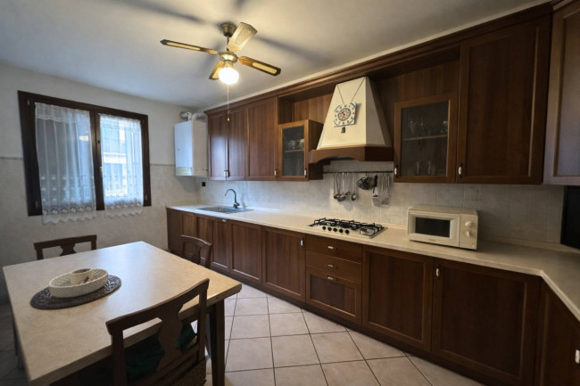 Appartamento al 1° Piano in vendita a Mirandola