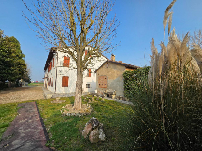Villa Singola in vendita a Medolla