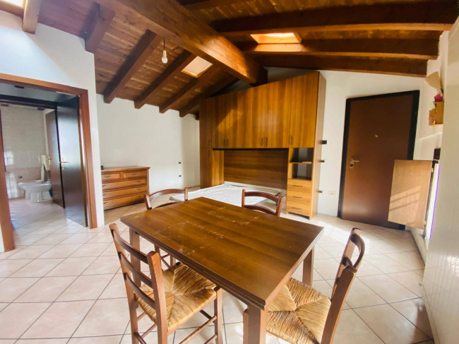 Appartamento al 2° ed ultimo Piano in affitto a San Giovanni del Dosso