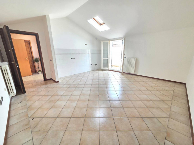 Appartamento al 3° ed Ultimo Piano in vendita a Bastiglia