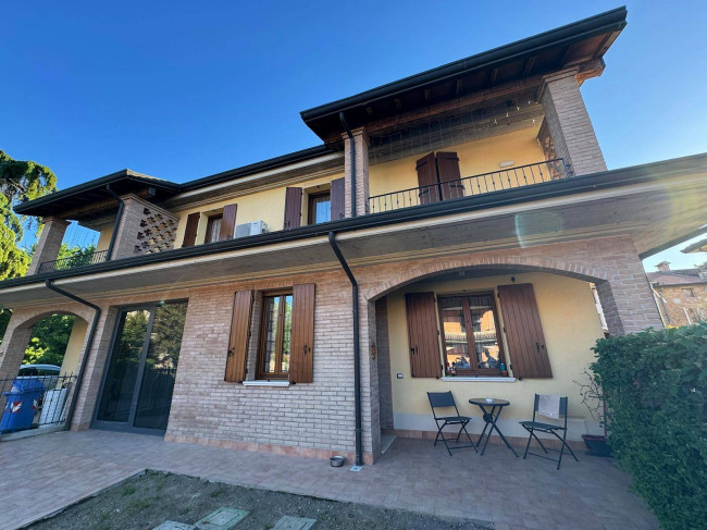 Porzione di Casa in vendita a San Possidonio