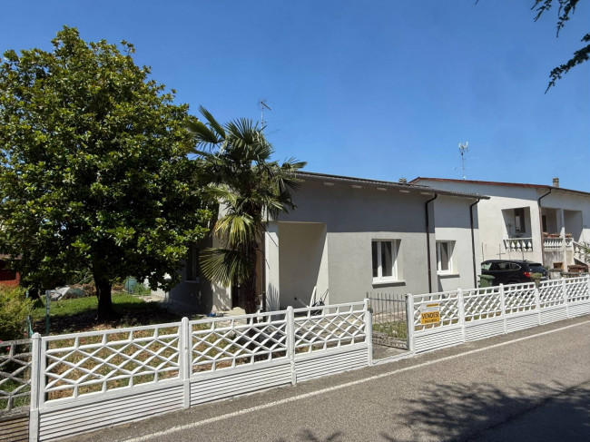 Villa Singola in vendita a Borgo Mantovano