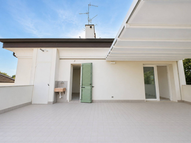 Attico con Terrazzo in vendita a San Possidonio
