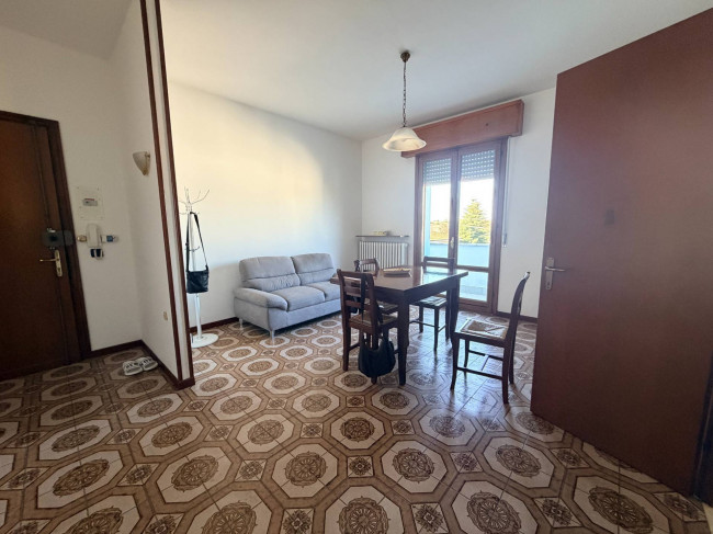 Appartamento al 2° ed ultimo Piano in affitto a Borgo Mantovano