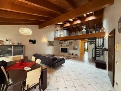 Appartamento al 2° ed ultimo Piano in vendita a Schivenoglia