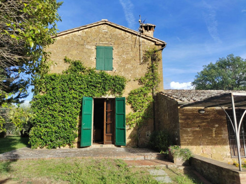 Casale in vendita a Pienza