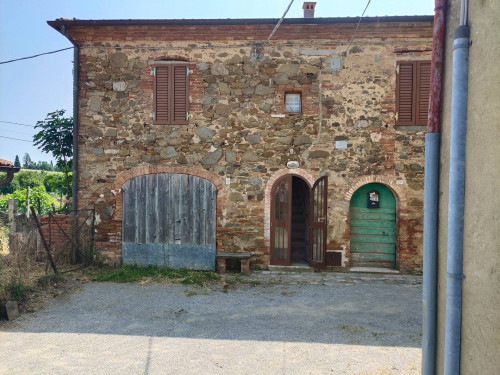 Appartamento in vendita a Sinalunga