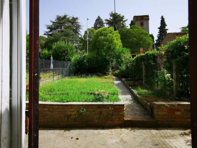 Appartamento in vendita a Montefollonico, Torrita Di Siena (SI)