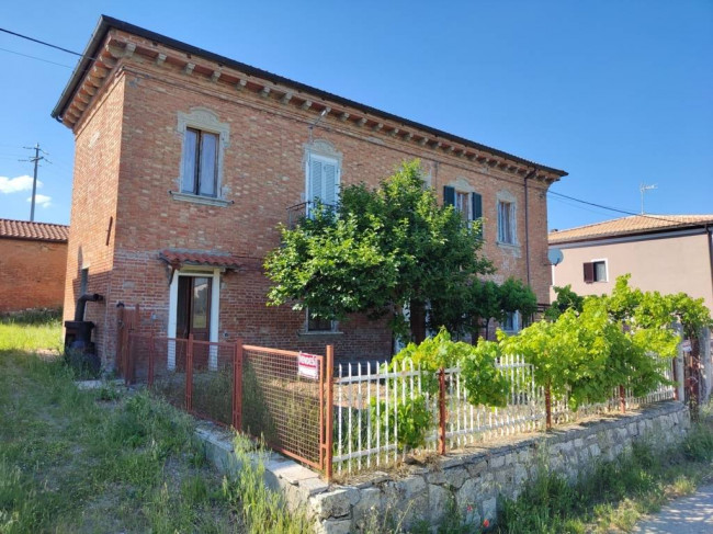 Single House for sale in Montepulciano