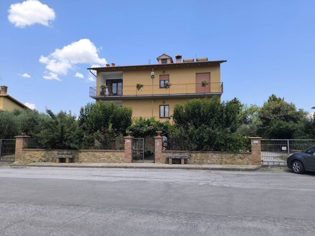 Appartamento in vendita a Trequanda