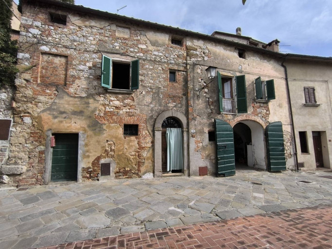 Appartamento in vendita a Montefollonico, Torrita Di Siena (SI)