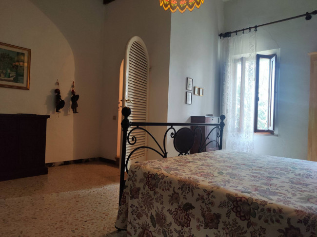 Villa in vendita a Asciano (SI)