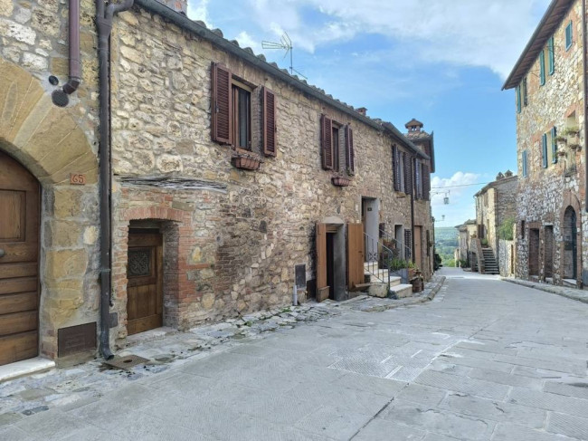 Appartamento in vendita a Montefollonico, Torrita Di Siena (SI)