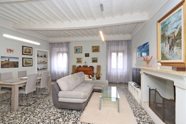 Appartamento in vendita a Torrita di Siena