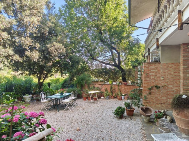 Appartamento indipendente in vendita a Torrita di Siena