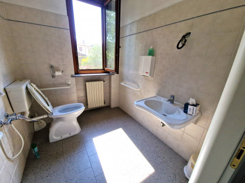 Studio/Ufficio in affitto a Linarolo