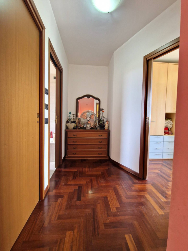 Villa trifamiliare in vendita a Magherno