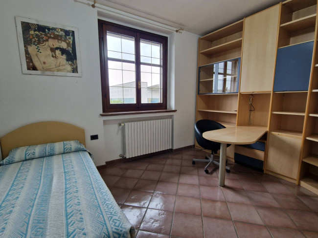 Villa in vendita a Linarolo