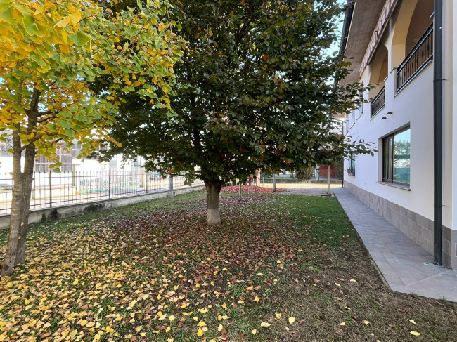 Villa in vendita a Linarolo