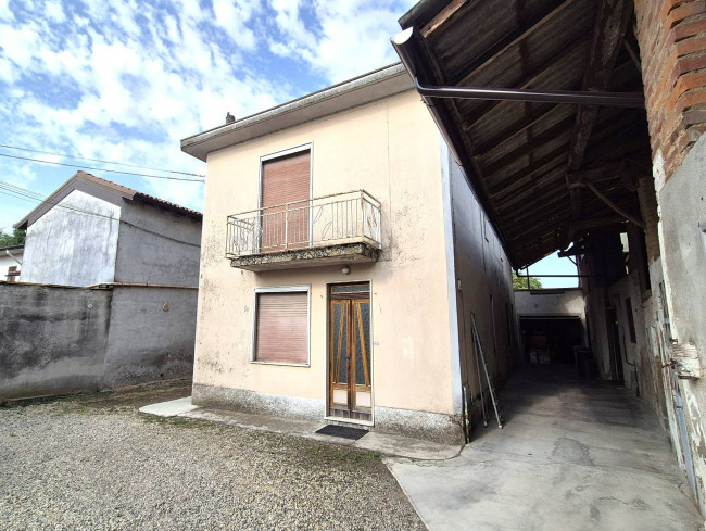 Casa indipendente in vendita a Magherno