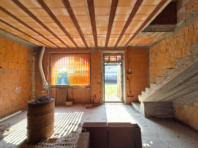 Casa indipendente in vendita a Torre de' Negri