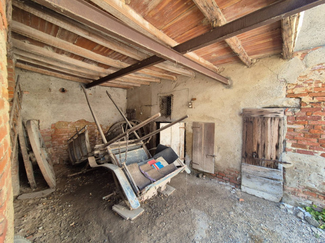 Casa indipendente in vendita a Corteolona e Genzone