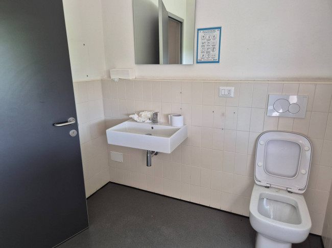 Laboratorio in vendita a Corteolona e Genzone