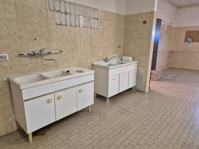 Laboratorio in vendita a Corteolona e Genzone