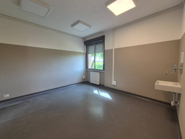 Laboratorio in vendita a Corteolona e Genzone