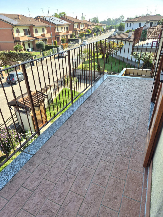 Appartamento in vendita a Corteolona e Genzone