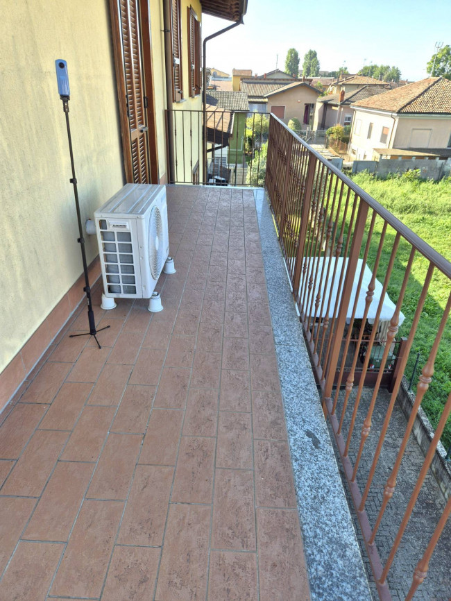 Appartamento in vendita a Corteolona e Genzone
