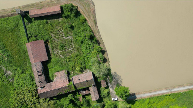 Casale di campagna in vendita a Vigevano