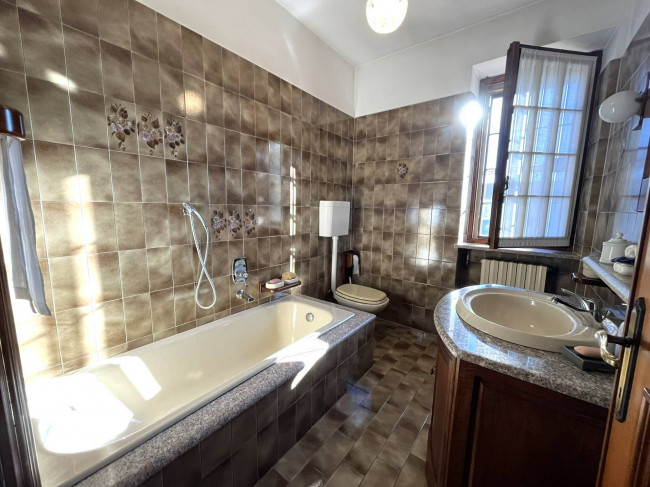 Villa bifamiliare in vendita a Belgioioso