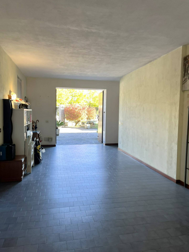 Villa bifamiliare in vendita a Belgioioso