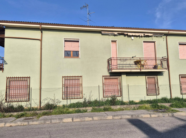 Appartamento in vendita a Magherno