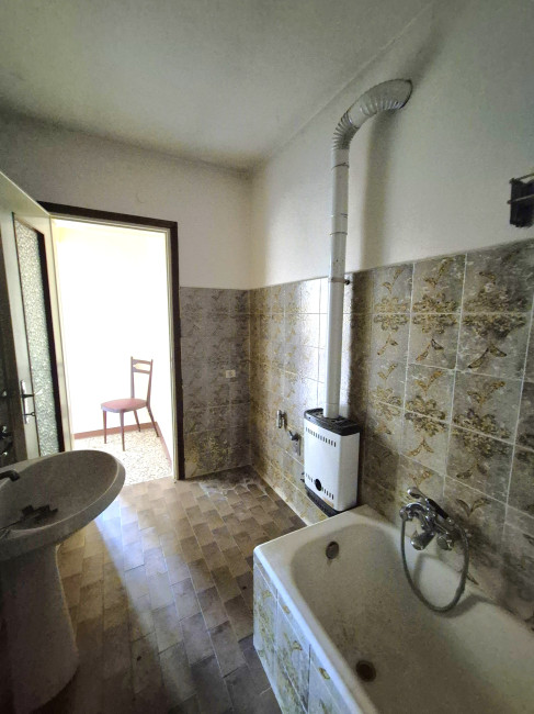 Casa semindipendente in vendita a Linarolo
