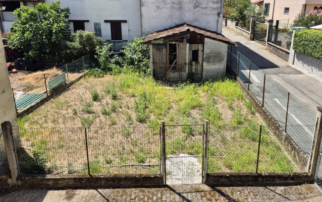 Casa semindipendente in vendita a Linarolo