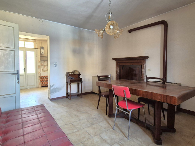 Casa semindipendente in vendita a Linarolo