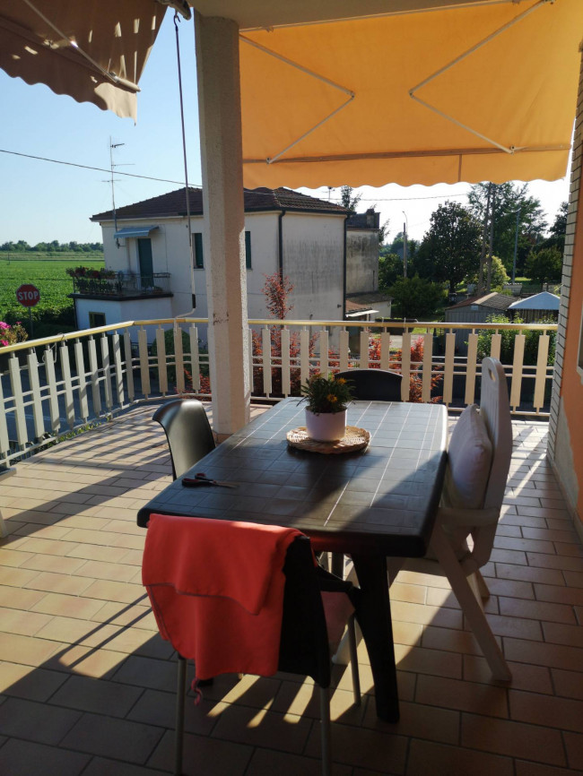 Villa in vendita a Stienta (RO)