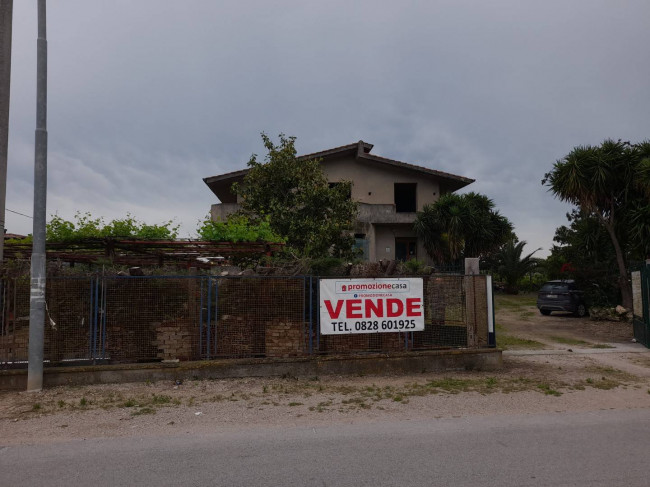 Casa singola in vendita a Altavilla Silentina